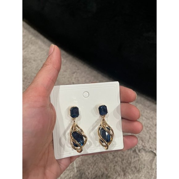 navy blue earrings gold chandelier earrings dark blue wedding crystal earrings - Picture 6 of 9